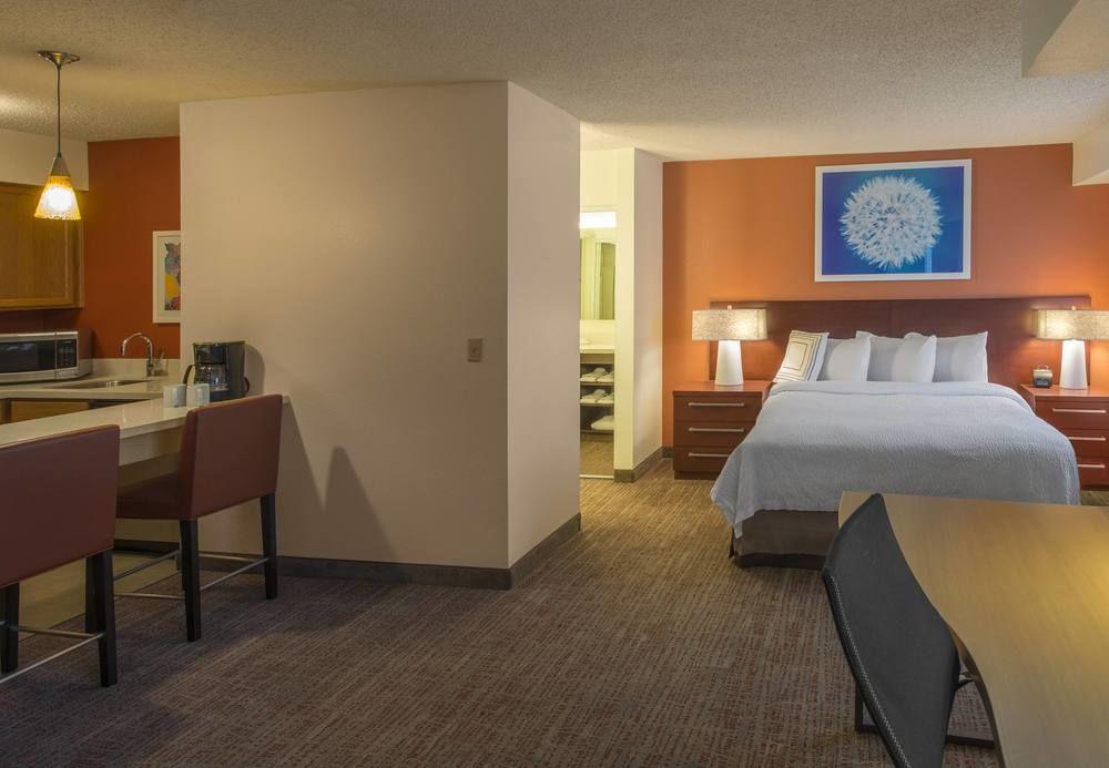 Residence Inn Indianapolis Airport Exterior foto