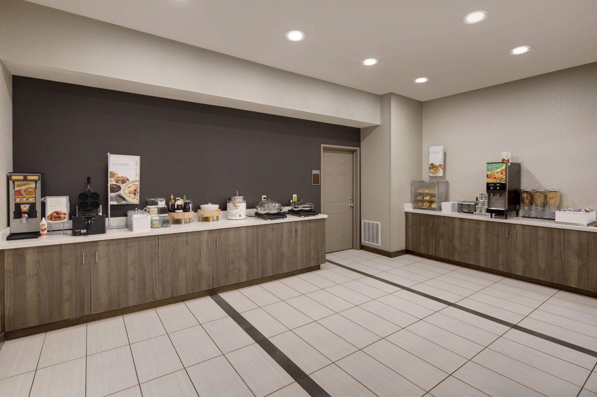 Residence Inn Indianapolis Airport Exterior foto